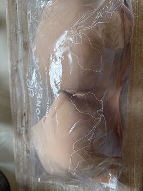 Honeylove Cloud Embrace Sand Bra 42 DD. Wireless. New in bag